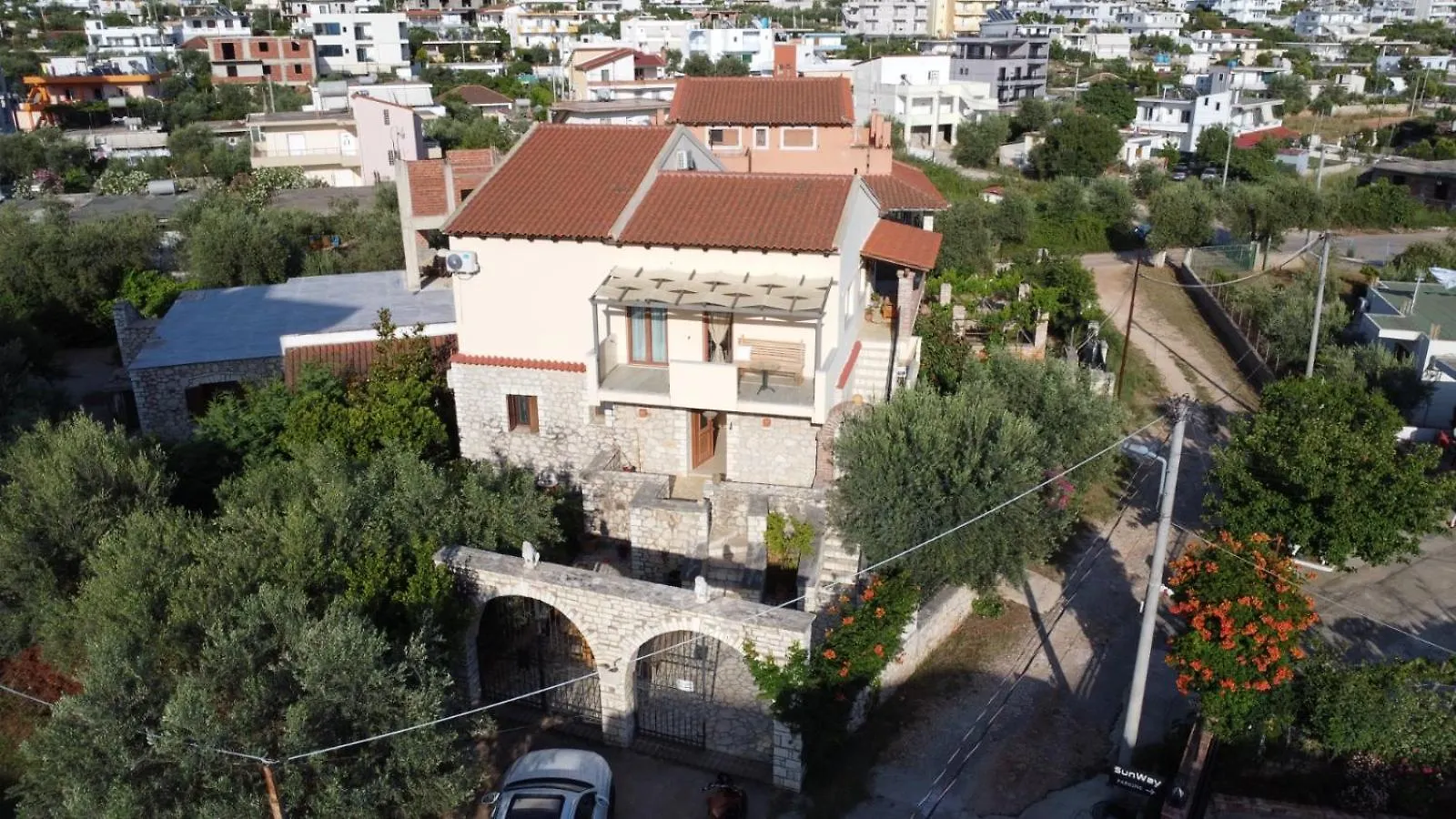 Amelia'S Apartments Ksamil